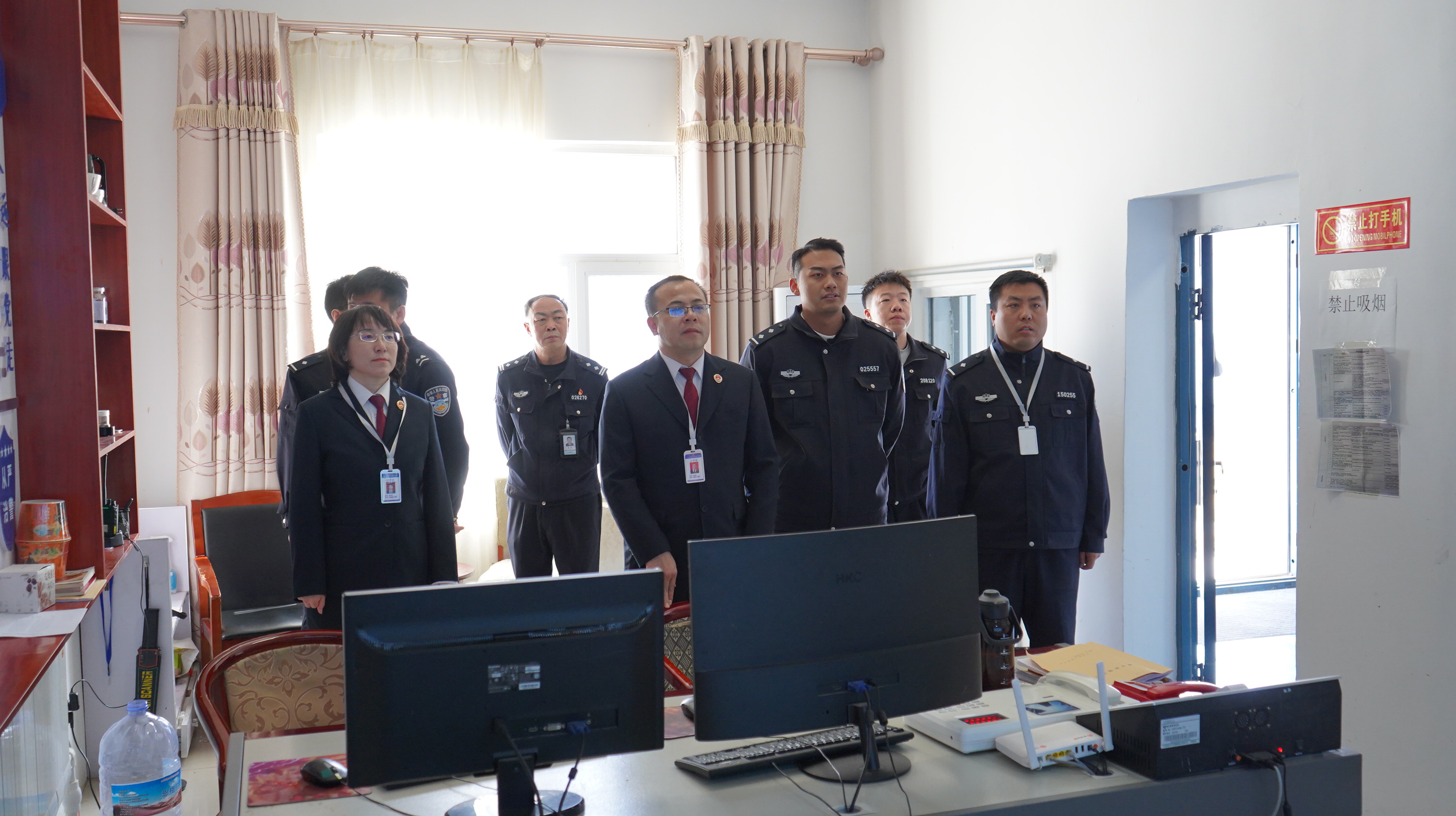 紧绷安全弦 守好平安线